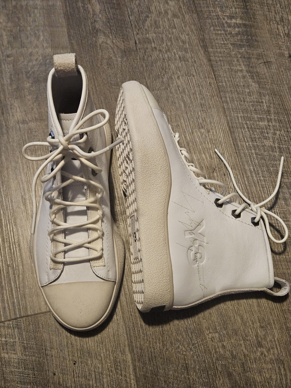 Adidas Y-3 Bashyo II, White Leather High Top. Men's 7.5